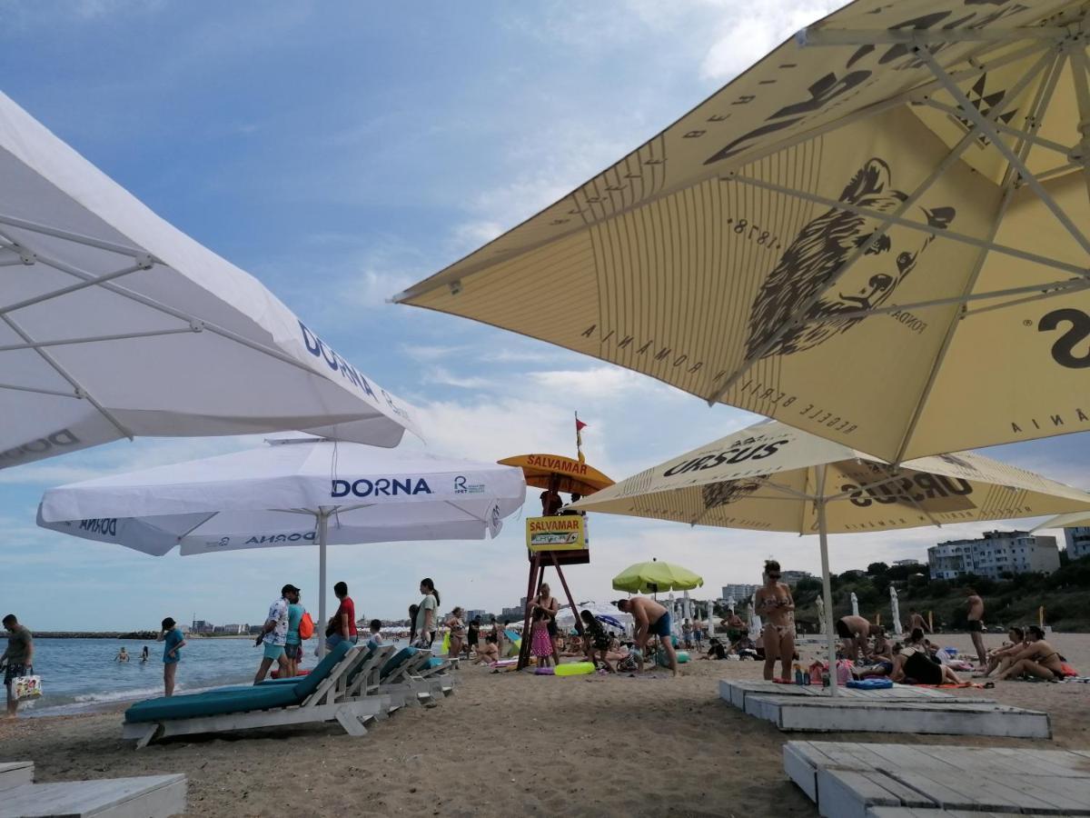 Sunrise Beachfront Relax Residence Constanta Bagian luar foto